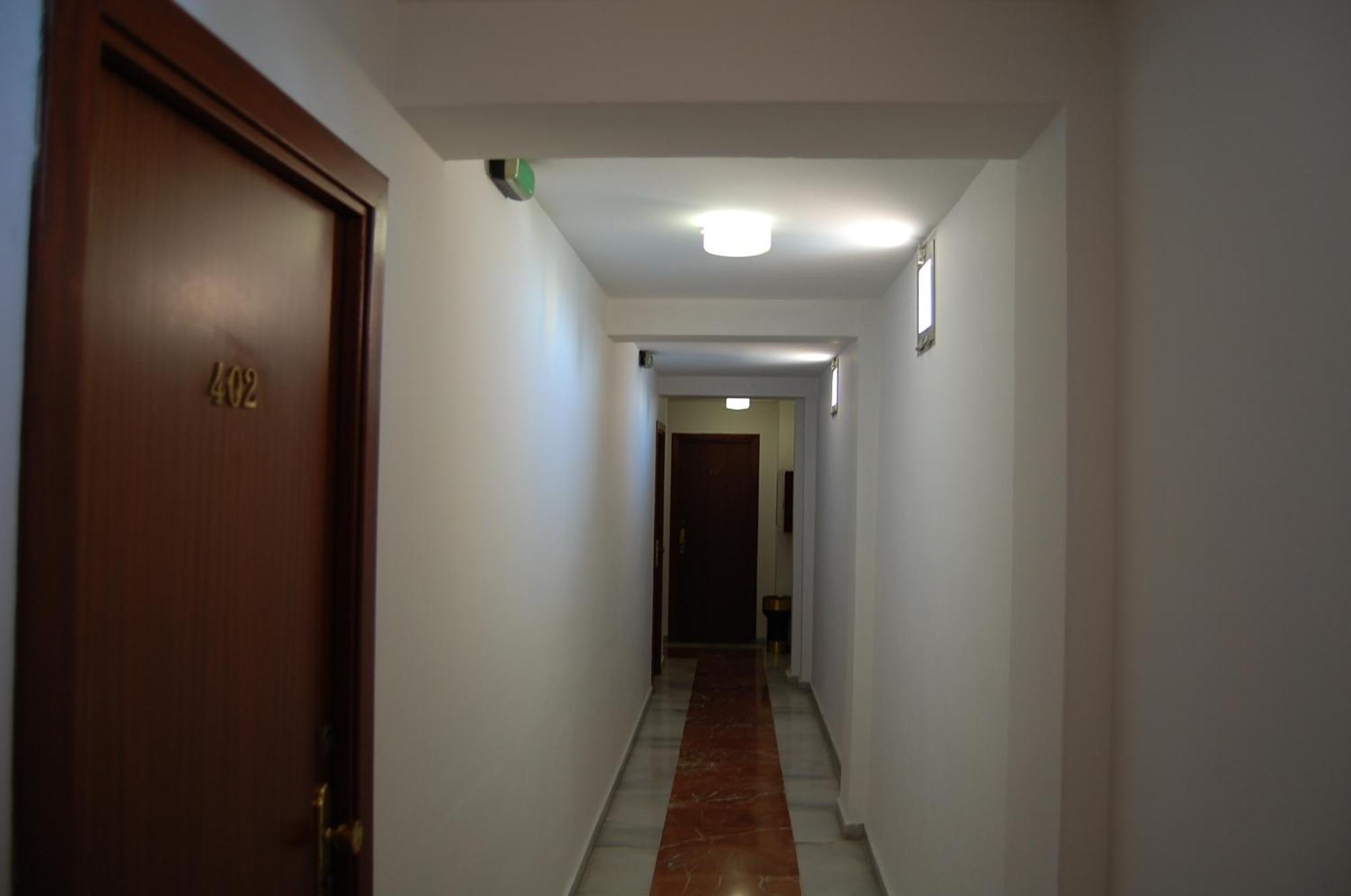 Hotel Marina Victoria Algeciras Exterior foto